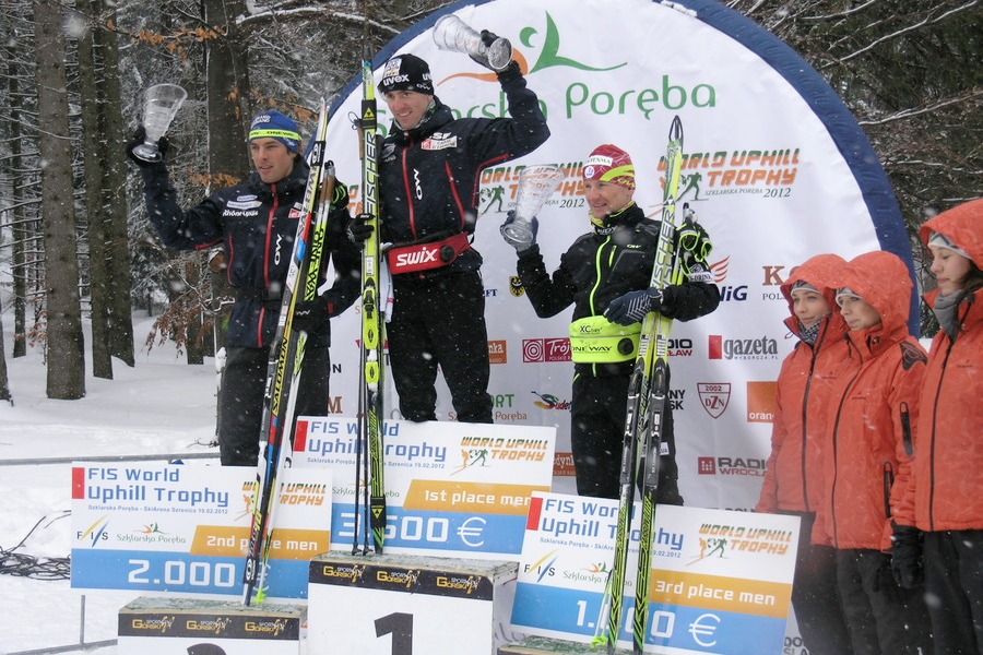 Mężczyźni na podium Wolrd Uphill Trophy