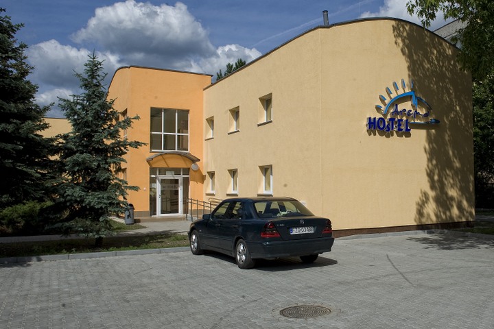 Hostel Arena Żagań - miejsce noclegów w czasie obozów lato 2012