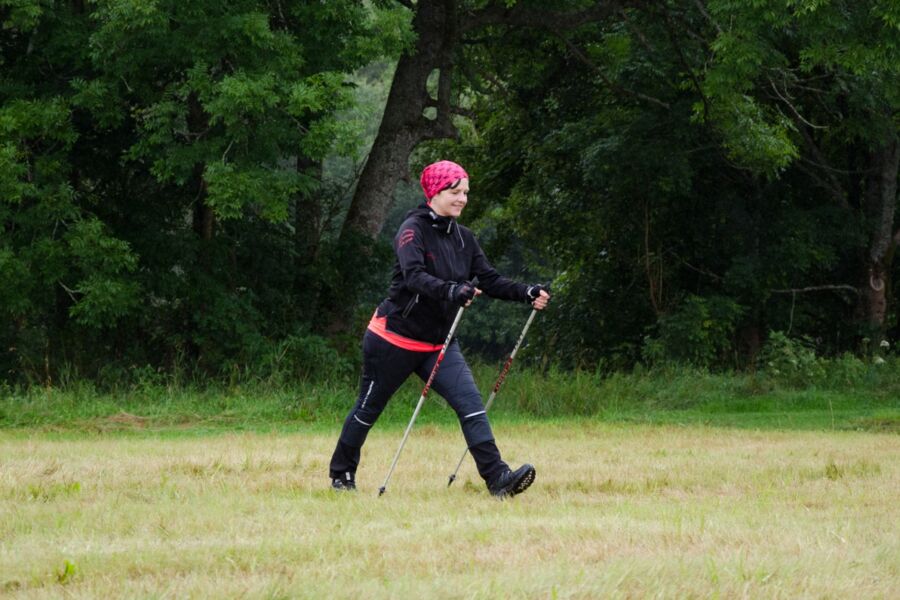 Tego jeszcze nie było: jednokrok nordic walking